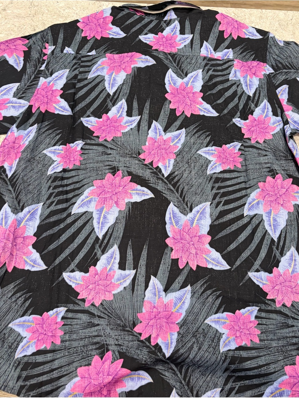 Hurley Organic Cotton Black Floral Short-Sleeve Button-Up Shirt-XL NWT - Picture 9 of 10